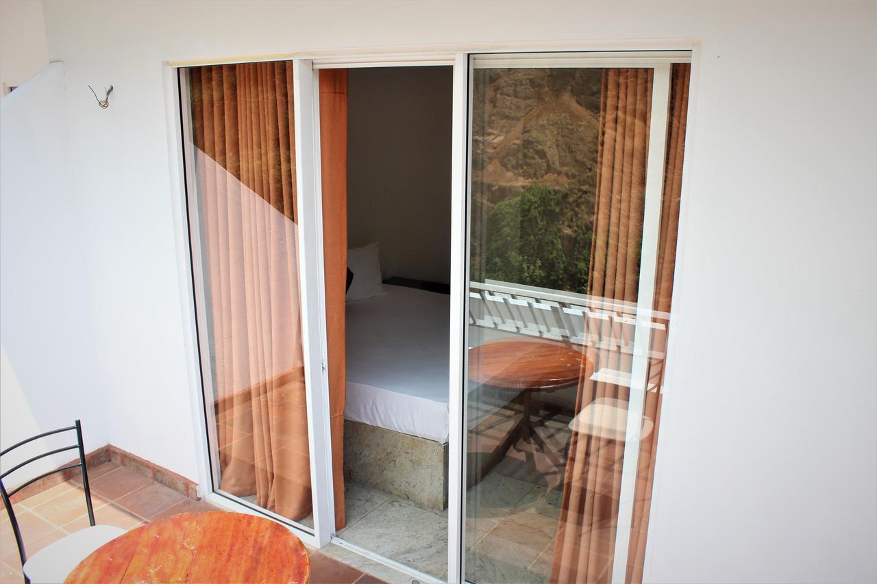 Sleek Hotel Kegalle Luaran gambar